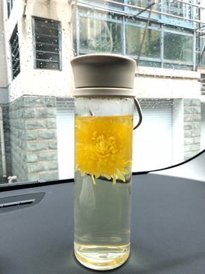 质量非常好，与卖家描述的完全一致，非常满意,真的很喜欢，完全超出期望值，发货速度非常快，包装非常仔细、严实，物流公司服务态度很好，运送速度很快，很满意的一次购物