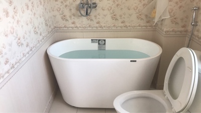 如何评价浴室用果敢浴缸怎么样,质量差不差呢,果敢是哪里的品牌