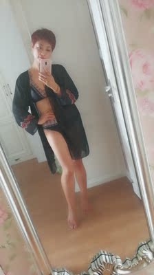 我觉得很好看的一款泳衣，显身材，物超所值，喜欢的妹纸们下手吧！