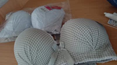 和此卖家交流，不由得精神为之一振，自觉七经八脉为之一畅，我在淘宝买了这么多年，所谓阅商无数，但与卖家您交流，我只想说，老板你实在是太好了，你的高尚情操太让人感动了，本人对此卖家之仰慕如滔滔江水连绵不绝，海枯石烂，天崩地裂，永不变心。 老熟客了,东西还是一如既往的好,货真价实的日货尾单,性价比突出，质量非常好，与卖家描述的完全一致，非常满意,真的很喜欢，完全超出期望值，发货速度非常快，包装非常仔细、严实，物流公司服务态度很好，运送速度很快，很满意的一次购物