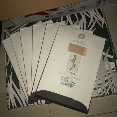 这个丝袜买过好多好多次了,亚光的,效果特别好,破洞了也不会勾丝, 这个丝袜买过好多好多次了,亚光的,效果特别好,破洞了也不会勾丝,