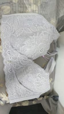 已经是老顾客了，第四次来买了，东西依旧很好，很合心意，推荐了妈妈姐姐们买，都很满意，希望卖家依旧保持现在的价格和我质量，同时祝卖家生意兴隆，财源广进！