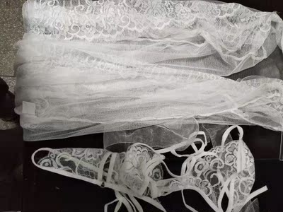 不错，很性感！里面放了薰衣草，很香！