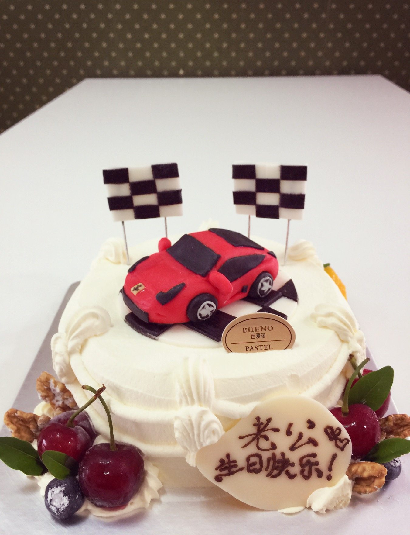 法拉利跑车蛋糕|翻糖蛋糕|进口奶油蛋糕|高端蛋糕定制|送南京