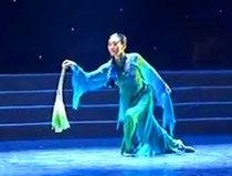 Ji Xu Dance Liu Yin Dream Fan White Excessive Green Scarf Blue Jiaozhou Yangko Professional Dance Fan