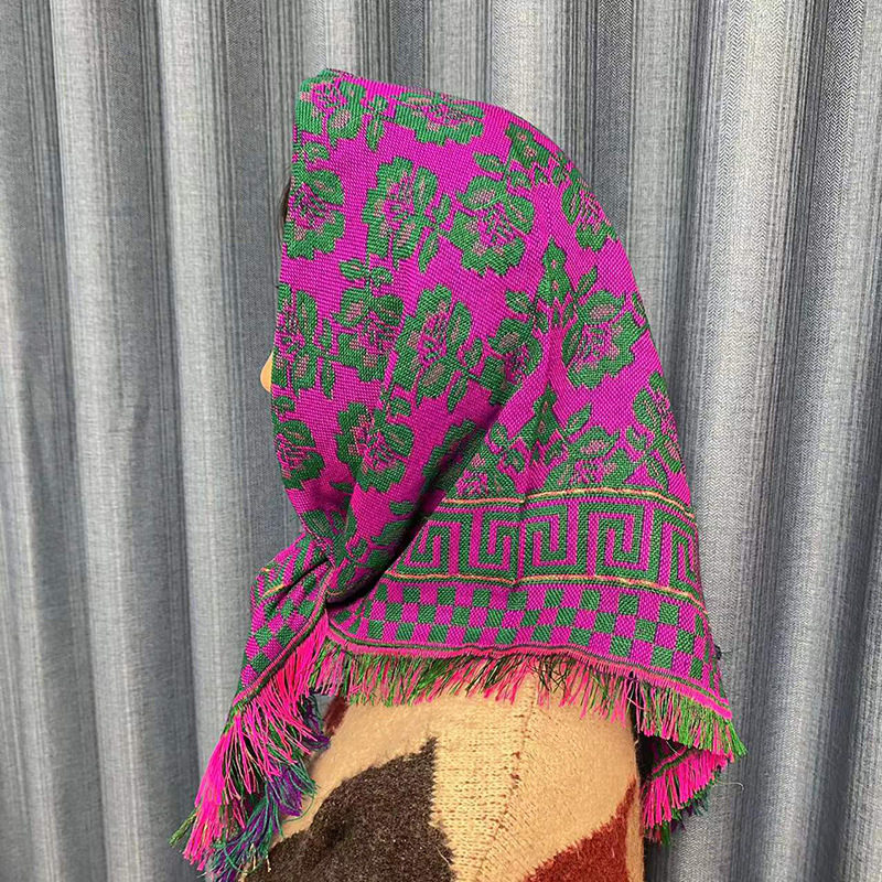 中老年女农村妇女下地干活表演劳保加厚方巾老人奶奶保暖四方头巾