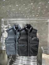 Autumn and winter Tide brand new double pocket triangle standard collar zipper casual loose versatile men and women with the same vest jacket