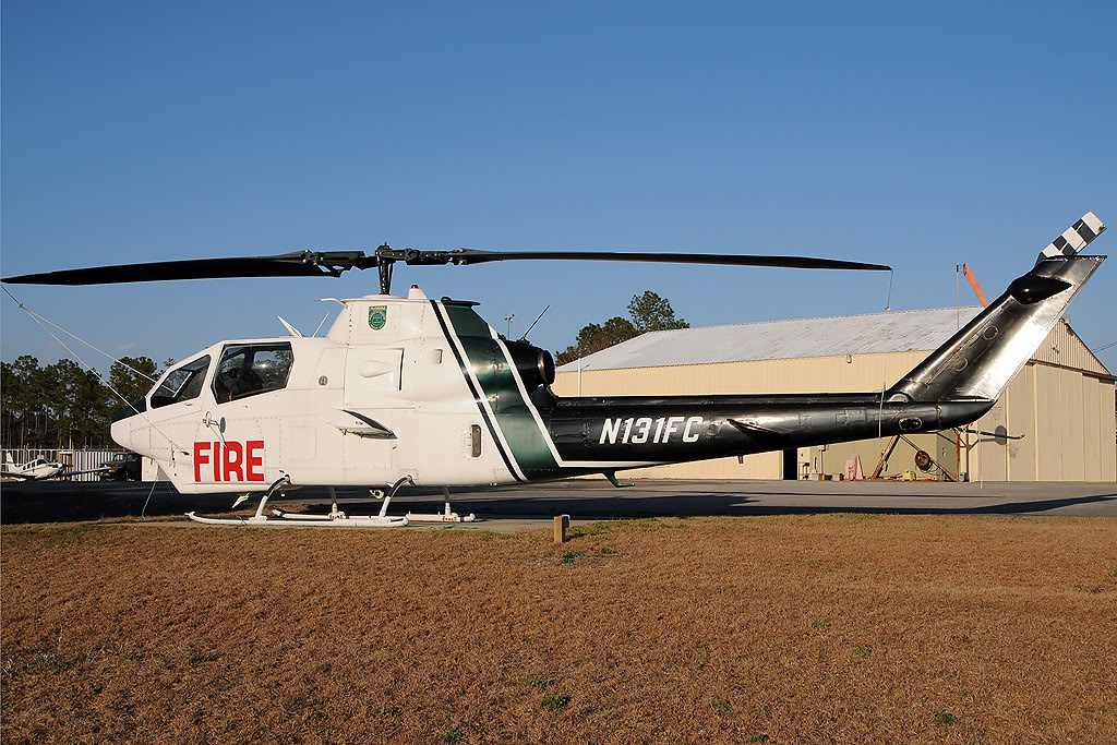 狗仔corgi us51206 1/48 美国 ah-1g 佛罗里达林业局 消防直升机_7折