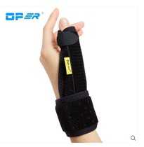 oper tenosynovirus wrist inflammation Mom hand thumb sprain fracture fixed protective gear male and female mouse wrist pain Medical