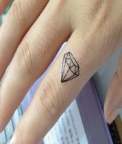 Full black diamond tattoo sticker crown tattoo sticker 30 picture tattoo patch waterproof P082 male and female little fresh tattoo sticker