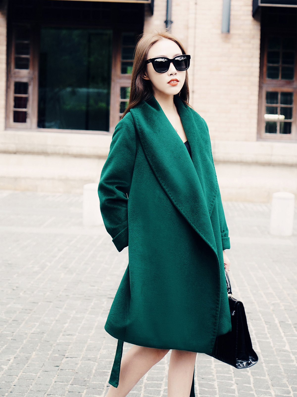来自【reve芮芙高定女装】分享的穿衣搭配经验