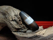 Antique beads Tibetan boutique silk-wrapped agate lezi black and white beads Tianzhu Tibetan old beads Qiongzhu