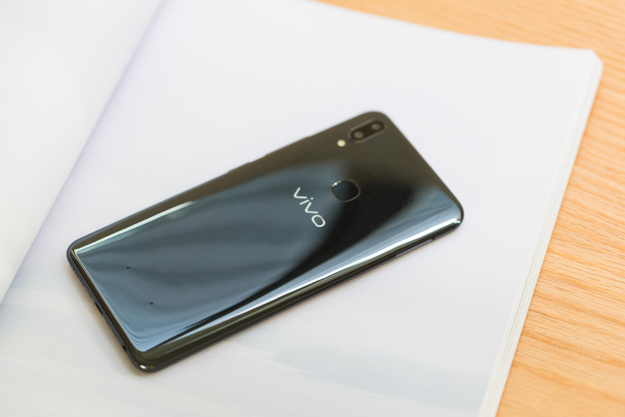 vivoz1实测吃鸡上分简直轻松