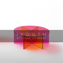 Italian imported GLAS ITALIA colored transparent glass low round crystal coffee table coffee table