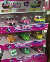 Clearance Mengmeng Linglong car shopping alloy car fruit candy alloy car cross House cute elf childrens toys