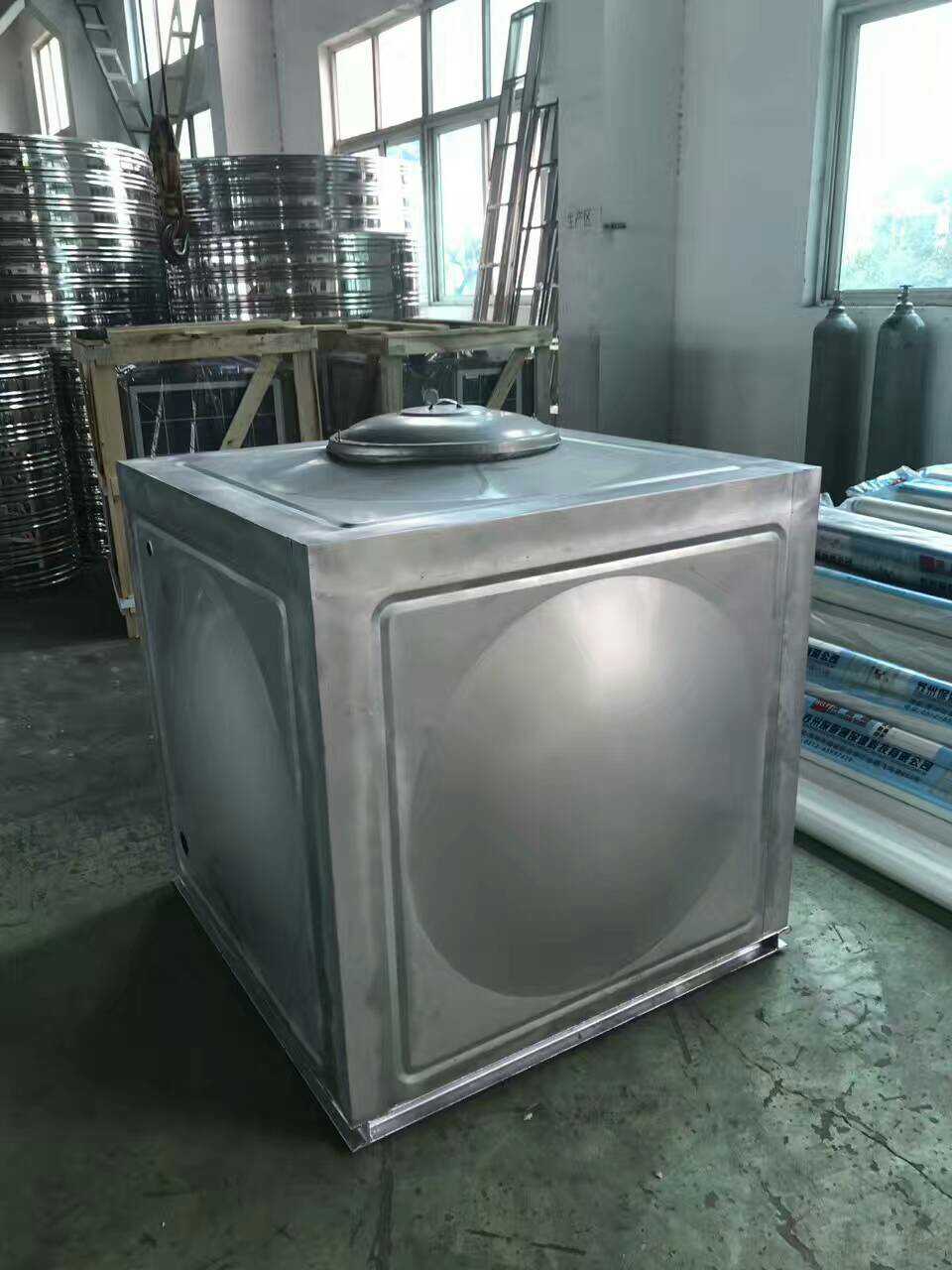 1立方不锈钢水箱 缓冲水箱 304饮用水箱加工厂家
