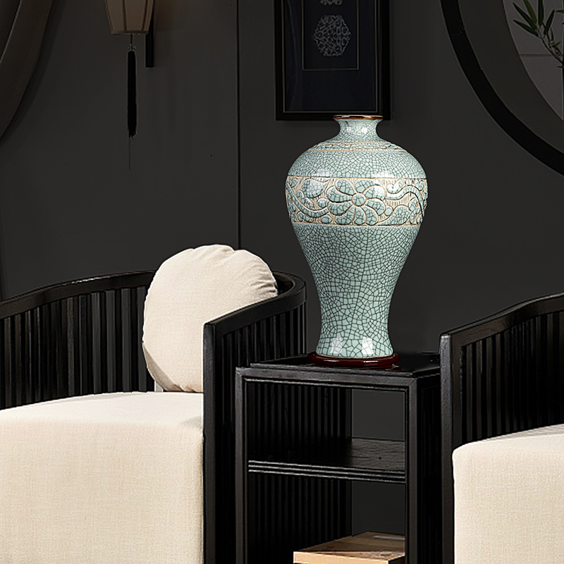 Porcelain of jingdezhen ceramics vase hand - carved restoring ancient ways do old son design classical sitting room adornment is placed