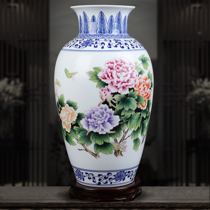 Jingdezhen blue and white ceramics powder enamel vase very beautiful famous hand - made home sitting room adornment is placed