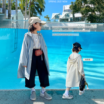 Cong childrens long hooded windbreaker 2021 spring mens and womens Korean casual jacket small Western style coat