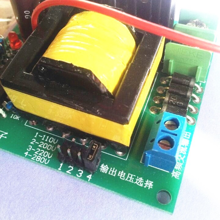 Купить Инвертор 150W мини инвертора 12В батареи заряд 220В повышающий ...