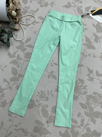 Slim and fashionable versatile casual pants for summer women's thin new trousers and small feet
Slim and fashionable versatile casual pants for summer women's thin new trousers and small feet