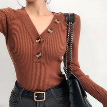 Young-GirlDay European and American wind sexy deep V collar single row buttoned up pit strips bottom needled jersey