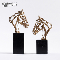 Creative Modern Hollow Horse Head Crafts Classical Home Jewelry New Home Opening Gift Metal Decoration