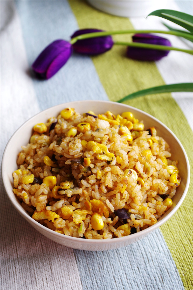 黄金炒饭——美味炒饭你也会做