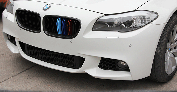 宝马5系f10f18改装m5双线中网525 528 530电镀三色碳纤维汽车中网