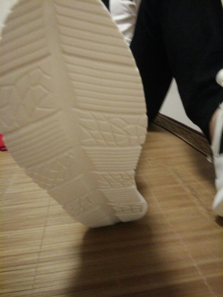 2018男士新款小白鞋怎么样是什么档次好用吗,使用半年后真实评价,第4张 2018男士新款小白鞋怎么样是什么档次好用吗,使用半年后真实评价,第4张