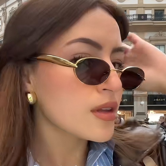 New European and American style metal small frame oval sardine sunglasses retro ins internet celebrity summer sun protection sunglasses
New European and American style metal small frame oval sardine sunglasses retro ins internet celebrity summer sun protection sunglasses