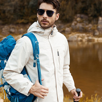 In the autumn of 2019 the new assault jacket mens outdoor windproof and breathable warm womens mountaineering jacket 2 sets