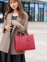 Lady Genuine Leather Handbag Single Shoulder Bag Advanced Sensation Send Mom 100 Hitch Fashion Casual Minima Commute Embossing Backpack