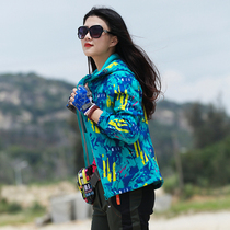 Tibet outdoor womens coat autumn and winter fleece camouflage soft shell female stormtrooper warm windproof mountaineering suit