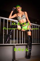 SK-Speed Issue Stage Art Nightclub Bar Acting Out of Fluorescent Locomotive Series