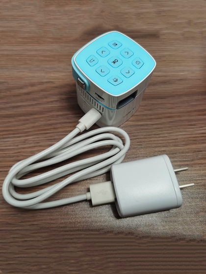 Weimai M100S Micro Projector V300 원래 충전기 M100Pro 충전기 헤드 USB 데이터 케이블 전원 어댑터 원래 공장 정통 Weimai M100S Micro Projector V300 원래 충전기 M100Pro 충전기 헤드 USB 데이터 케이블 전원 어댑터 원래 공장 정통