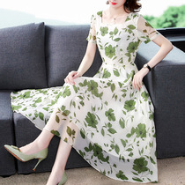 2022 New Summer Season middle-aged Mom Skinny Snow Textile Liandress 35 One 45-45-year-old woman with big code long dress