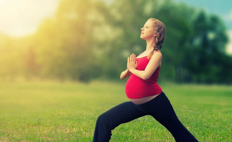 孕期能化妆吗 掌握4点做健康美孕妈