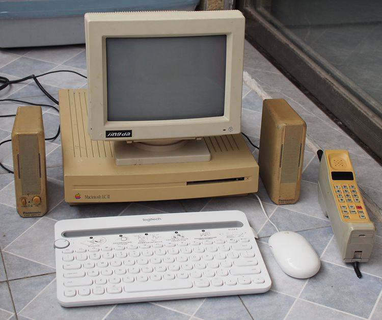 苹果麦金塔macintoshlcii古董电脑