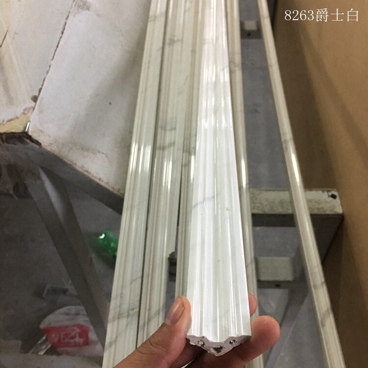 由于相机,光线,拍色角度,显示器等原因,部分产品可能与实物略有色差
