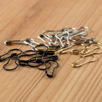 Clothing accessories pin tag thread Pin Pin Wire pin wire buckle gold and silver spot