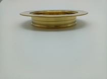 Can be superimposed on the golden cake plate one layer of golden Holy cake plate