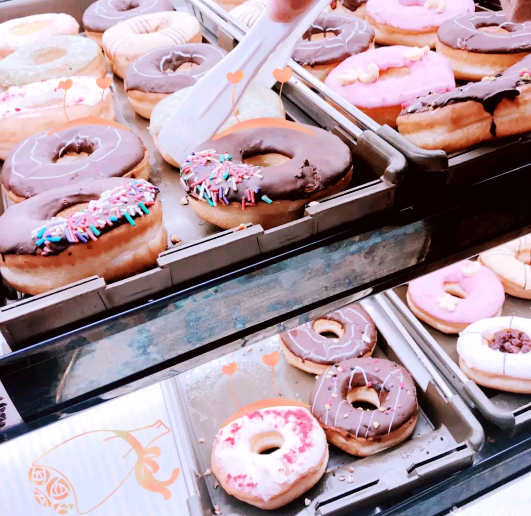 南京 团子大家族 甜甜圈 4个装 巧克力零食糕点donut family