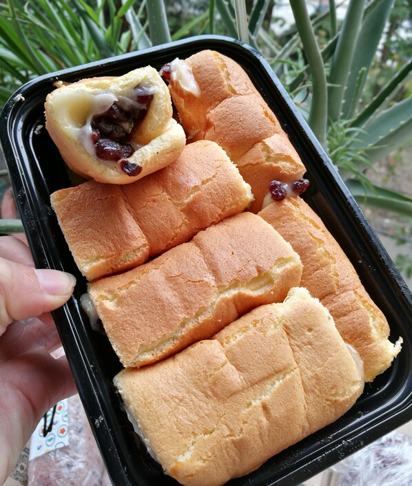 南京【千里酥】 新品 红豆沙拉卷蛋糕 爆酱蛋糕 8-10个 约500g