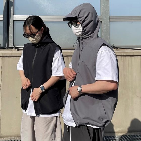 Korea Dongdaemun Purchase Four Seasons Versatile Layered Trendy Hooded Heavy Industry Vest Coat for Men and Women
Korea Dongdaemun Purchase Four Seasons Versatile Layered Trendy Hooded Heavy Industry Vest Coat for Men and Women