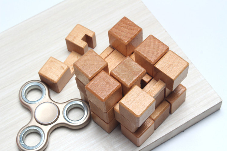 包邮木制魔方3阶锁孔明锁鲁班锁三阶古典拆装益智儿童智力玩具