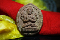 14-century Sharu temple strong Baver Millover sitting word for the same time.