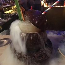 PARADISE Creative cute coconut shell Cup Cocktail Glass suit Southeast Asian cutlery Coconut Shell Cup Custom