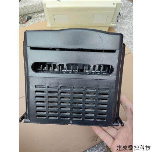 협상 가능한 Kangtai CTN850-4T0110/4T0150PB 인버터, 11 협상 가능한 Kangtai CTN850-4T0110/4T0150PB 인버터, 11