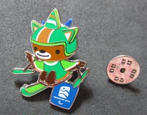 2010 Vancouver Winter Olympics badge Paralympic Mascot Ski Badge